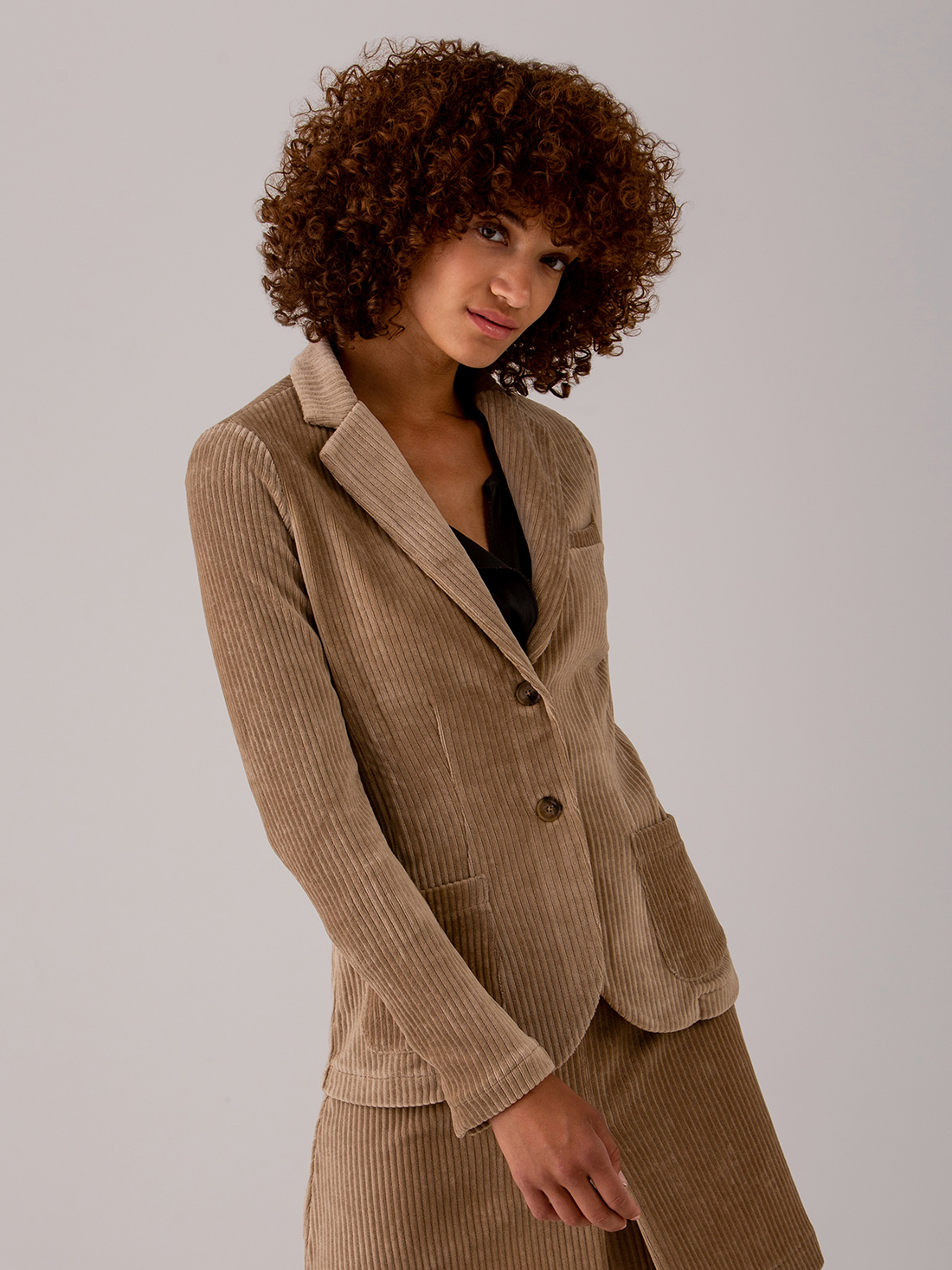 Detailansicht von Cordblazer von DANIELS