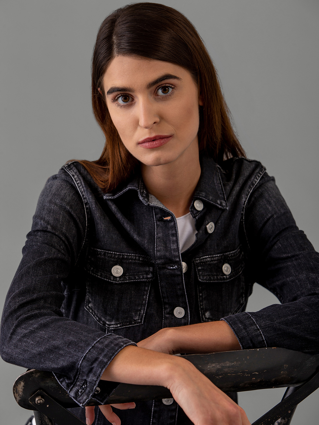 Detailansicht von Jeansjacke von LE TEMPS DES CERISES