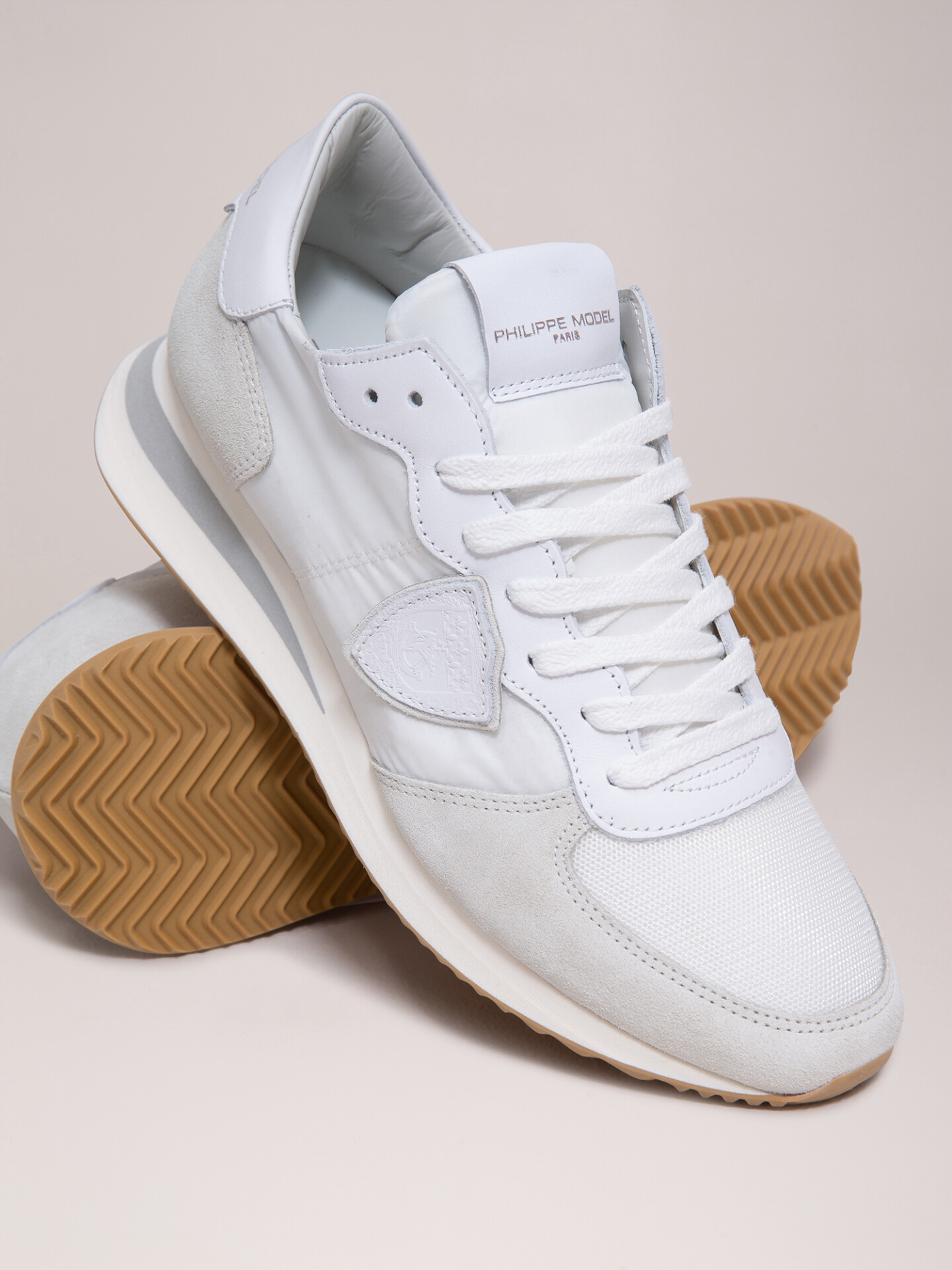 Detailansicht von Sneaker von PHILIPPE MODEL