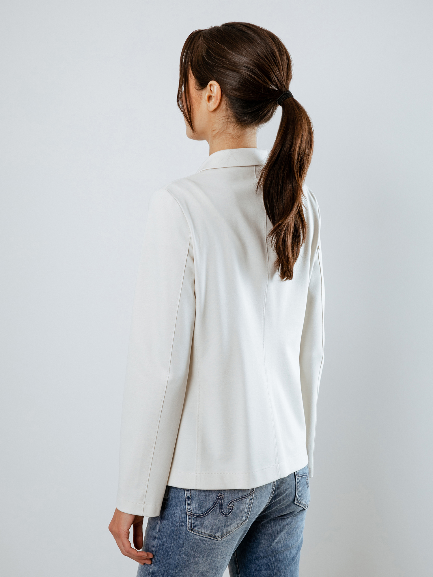 Detailansicht von Jersey Blazer von HARRIS WHARF LONDON