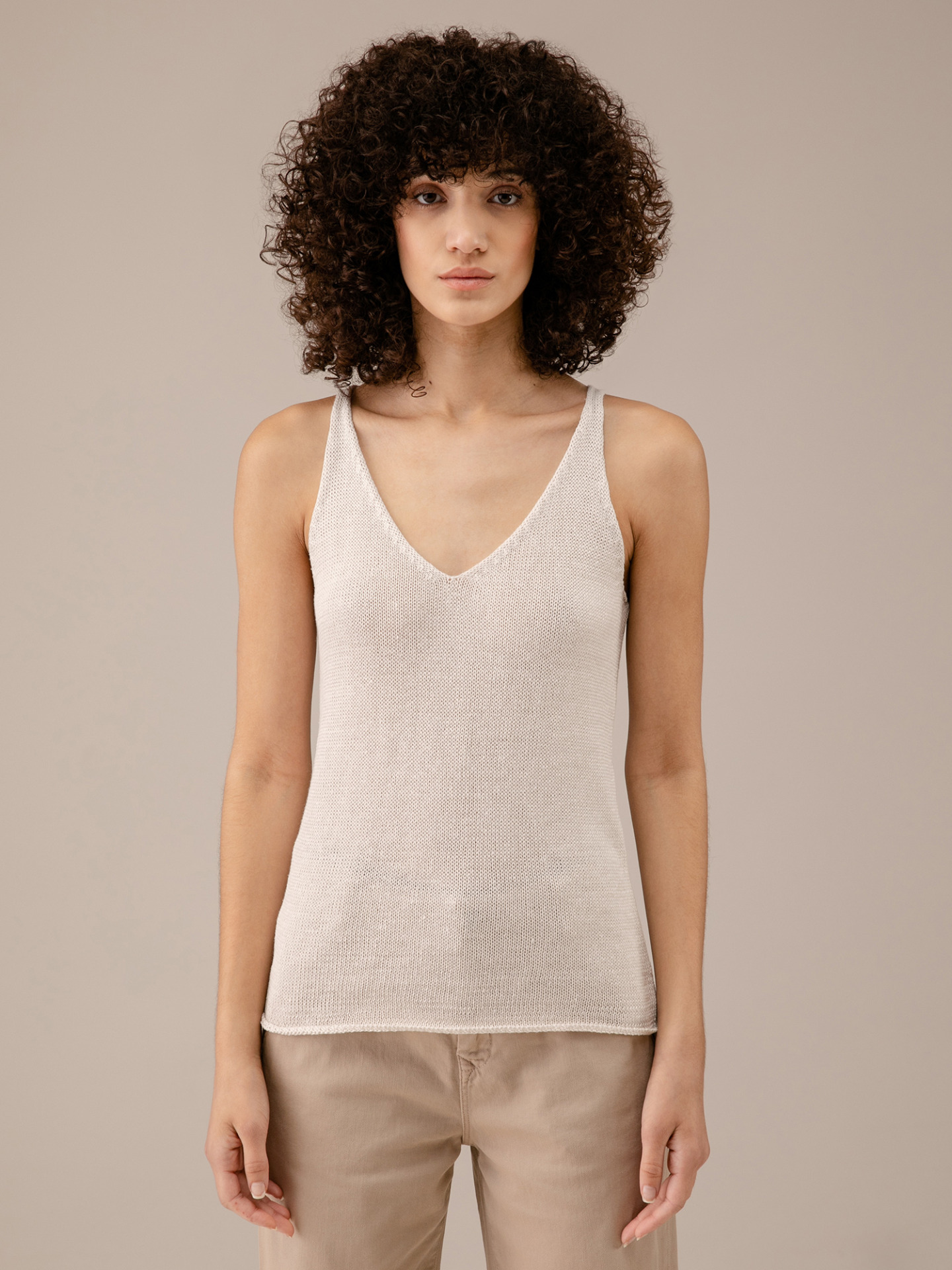 Detailansicht von Stricktop aus Leinen von DANIELS