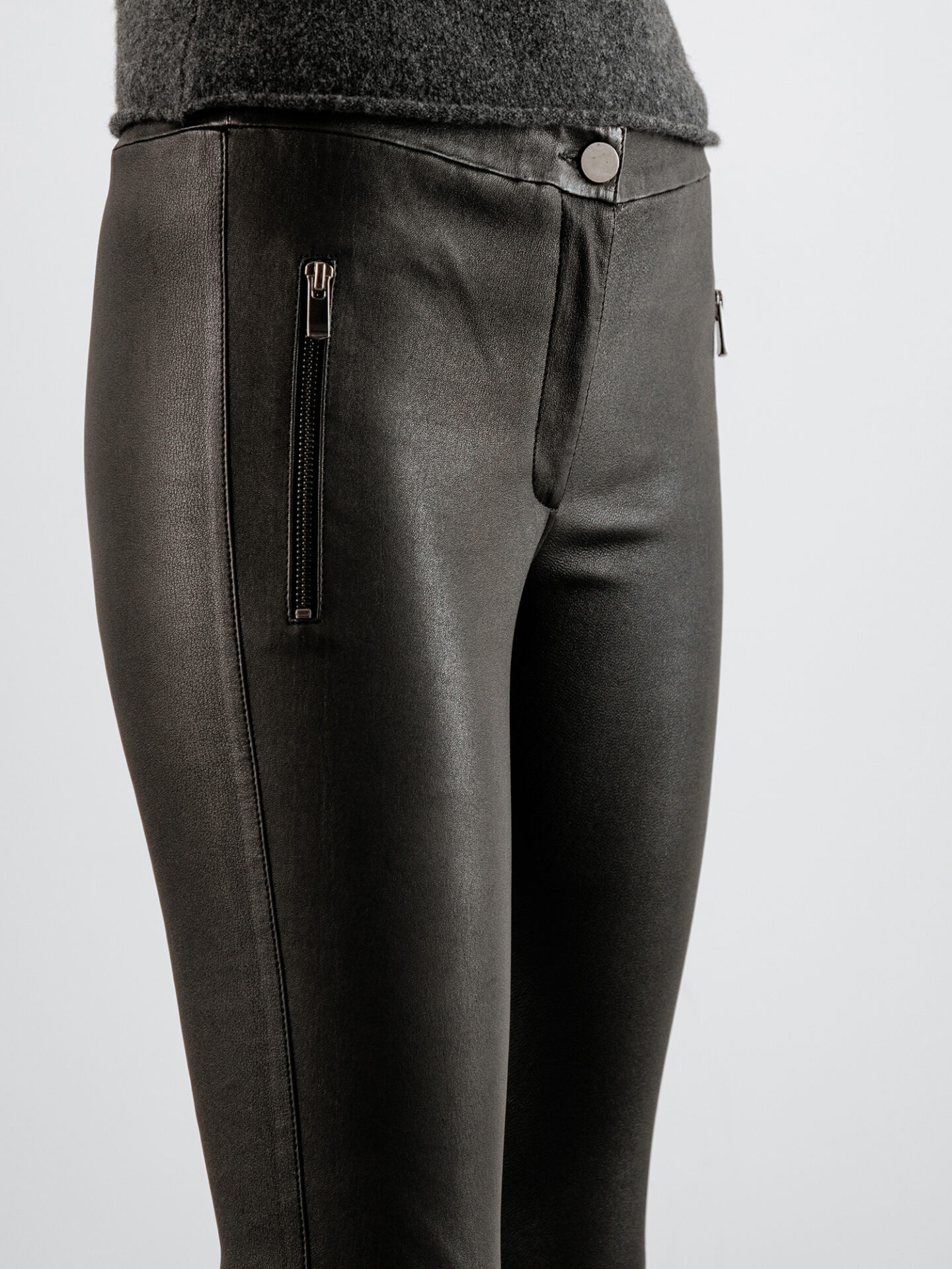 Detailansicht von Nappa-Lederhose von ARMA