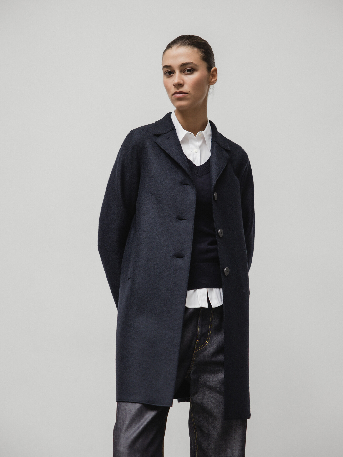 Detailansicht von Schurwollmantel von HARRIS WHARF LONDON