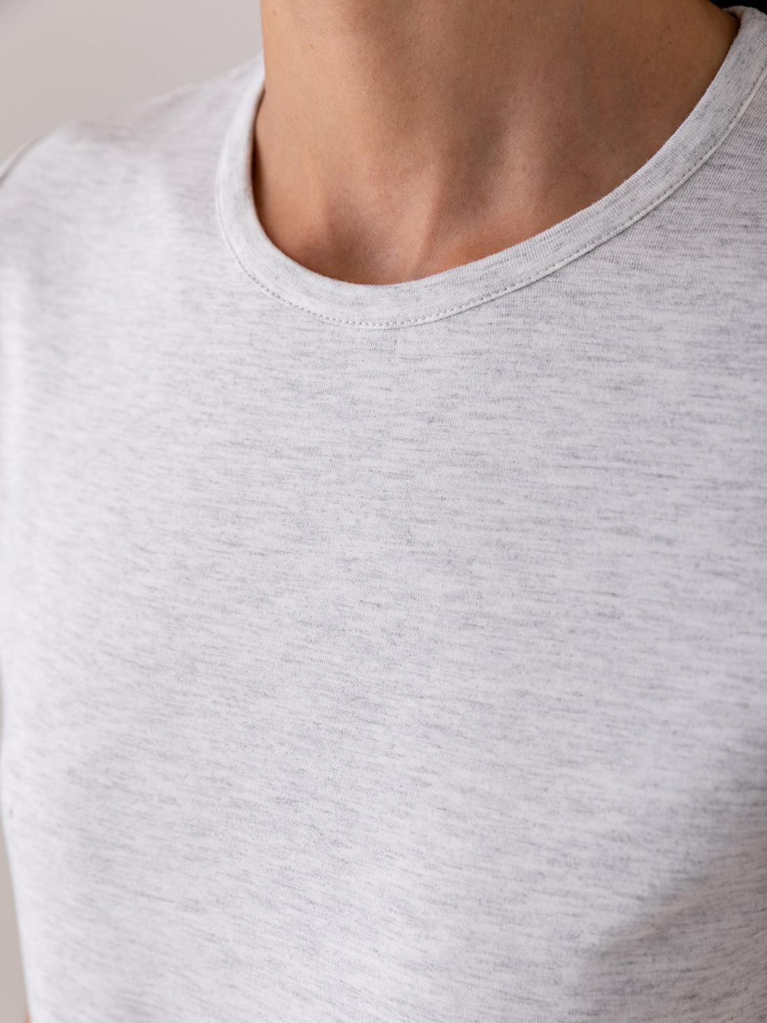 Detailansicht von T-Shirt von UNIVERSEL