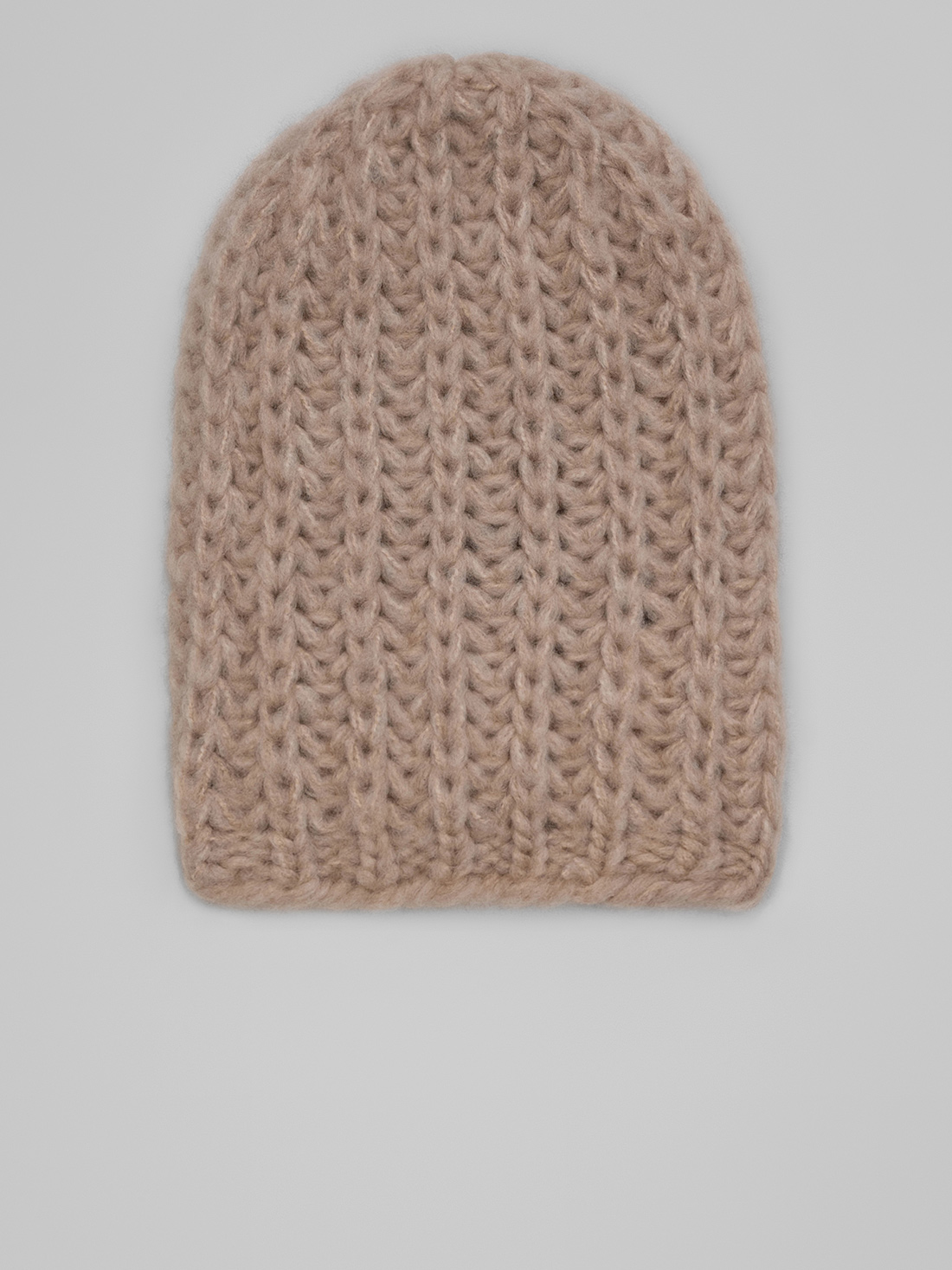 Detailansicht von Mütze aus Cashmere von ELLA SILLA