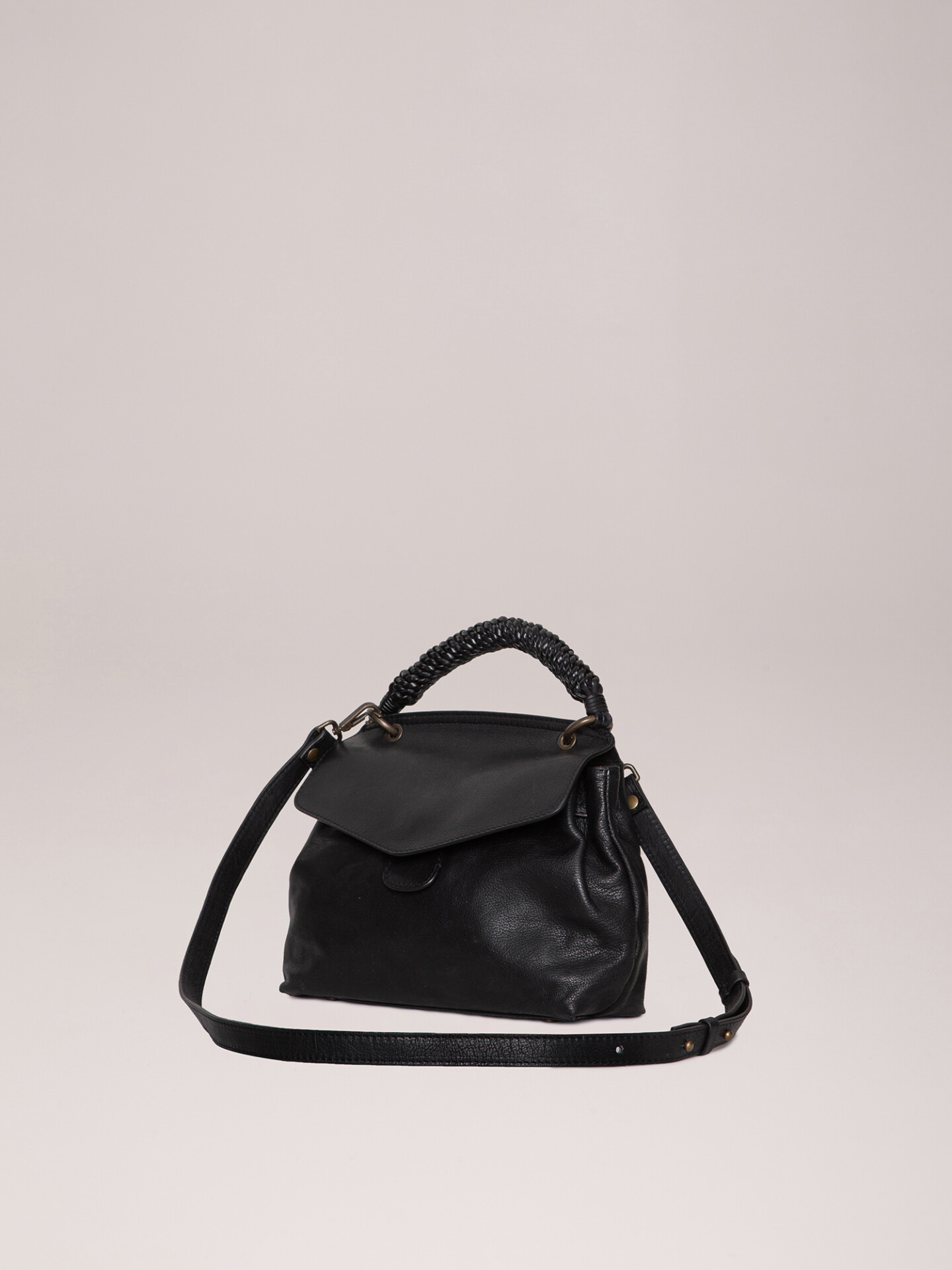 Detailansicht von Handtasche aus Leder von OFFICINE CREATIVE