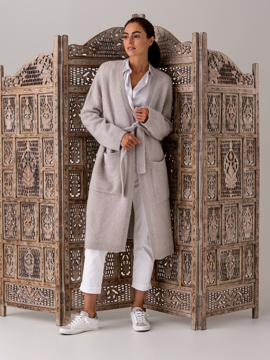 Detailansicht von Seidenbluse von HER SHIRT