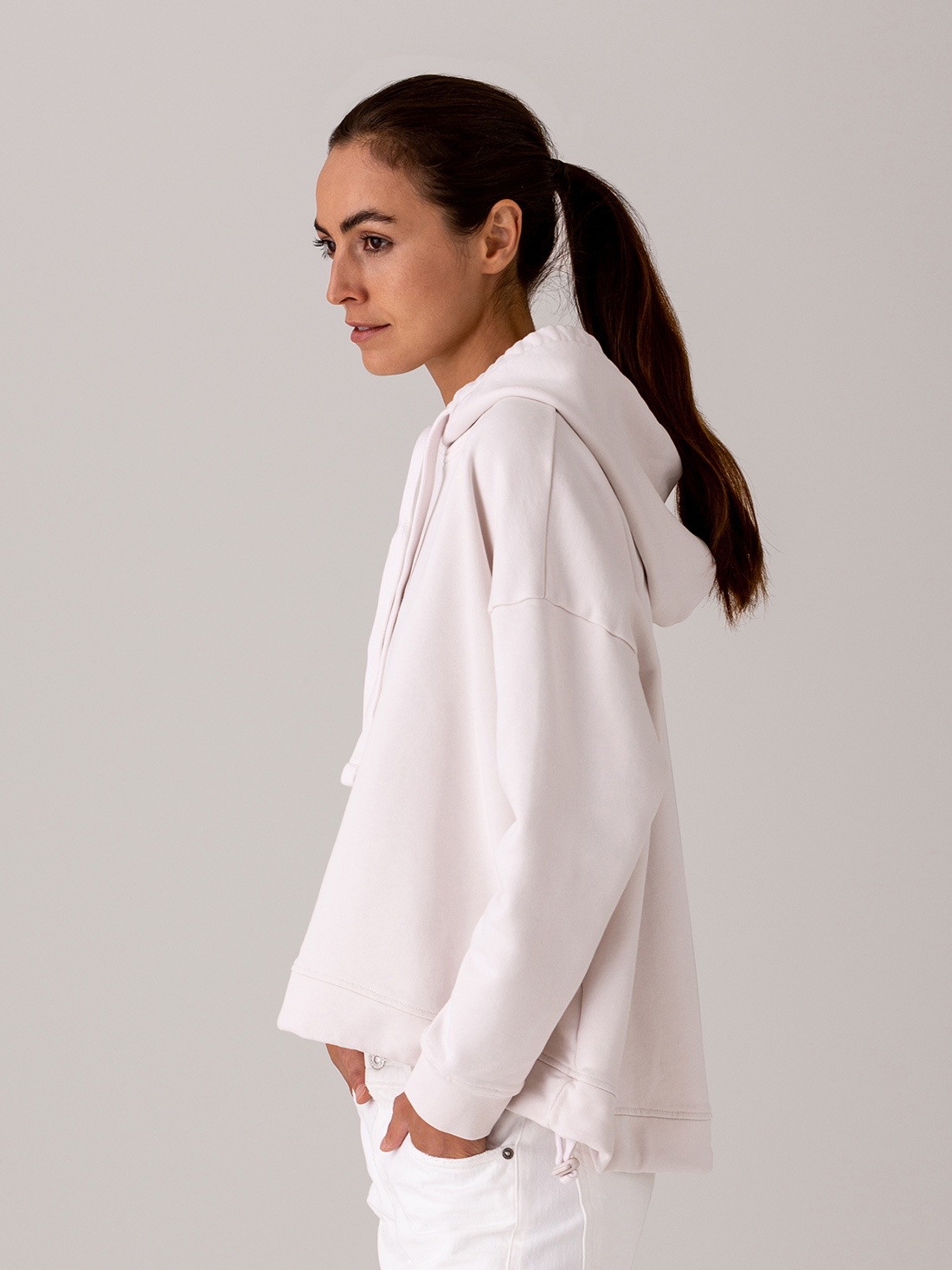 Detailansicht von Kapuzen-Sweatshirt aus Baumwolle von DANIELS