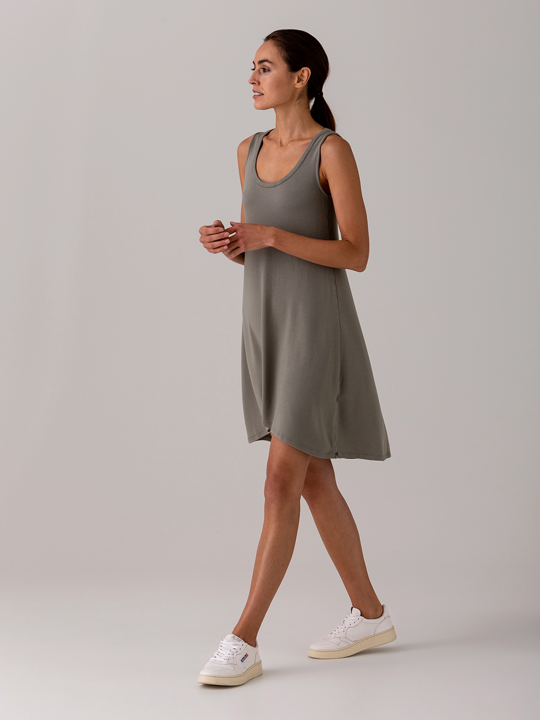 Detailansicht von Kurzes Kleid von DANIELS