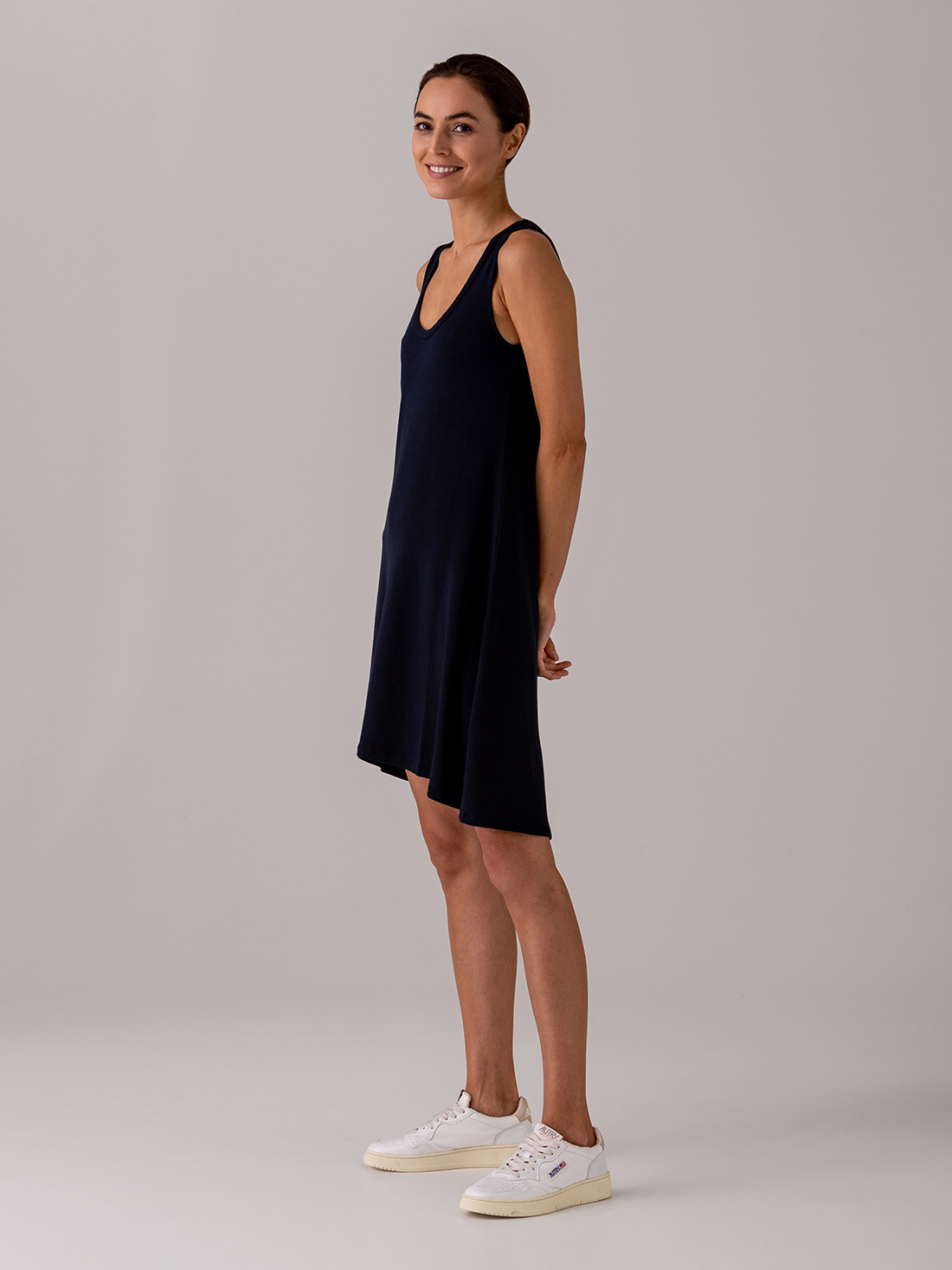 Detailansicht von Kurzes Kleid von DANIELS