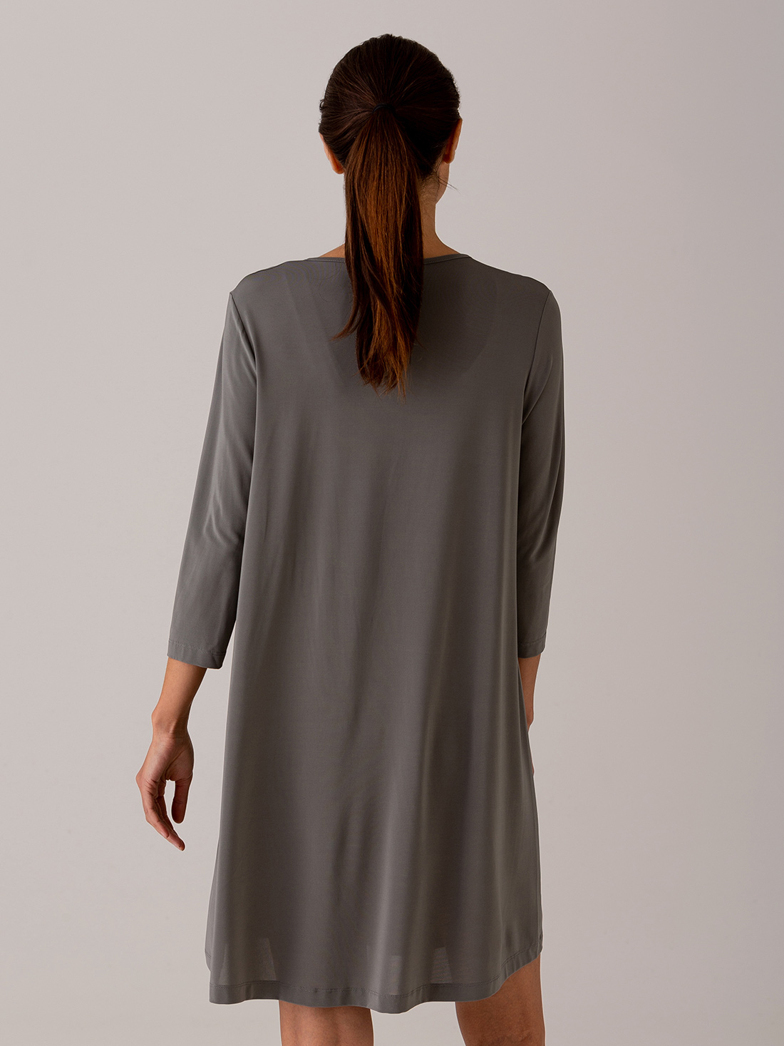 Detailansicht von Kurzes Kleid von DANIELS