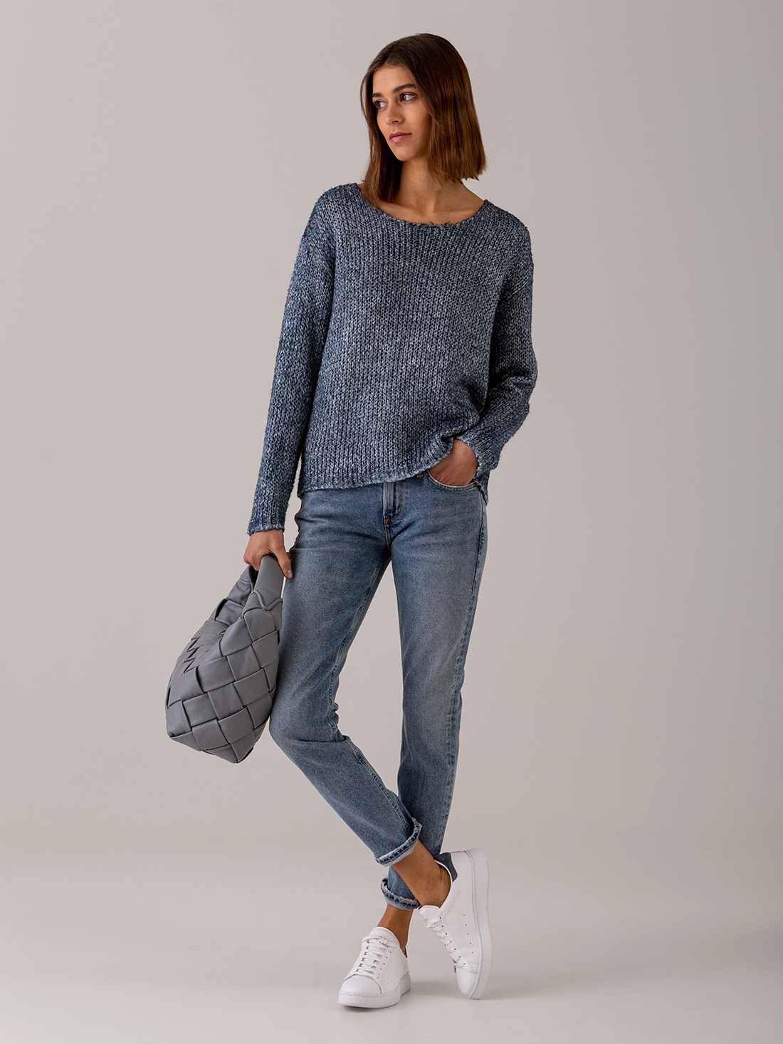 Detailansicht von Geflochtene Lederhandtasche von OFFICINE CREATIVE