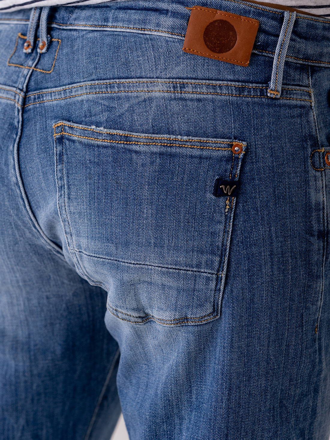 Detailansicht von Regular Fit Jeans von LE TEMPS DES CERISES