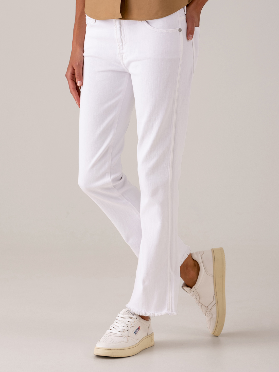 Detailansicht von Ankle Bootcut Jeans von 7 FOR ALL MANKIND