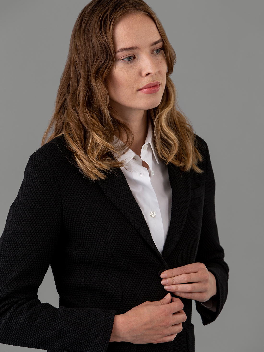 Detailansicht von Blazer aus Wolle von CIRCOLO