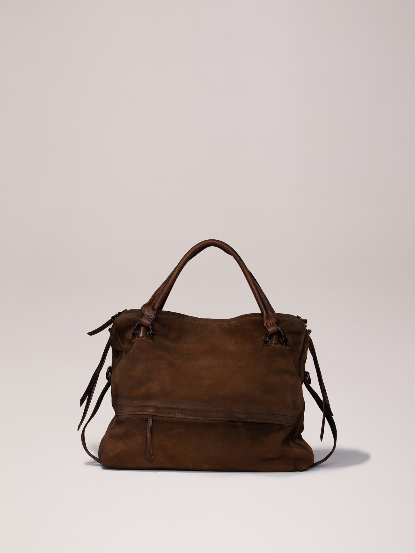 Detailansicht von Handtasche aus Leder von REPTILE’S HOUSE