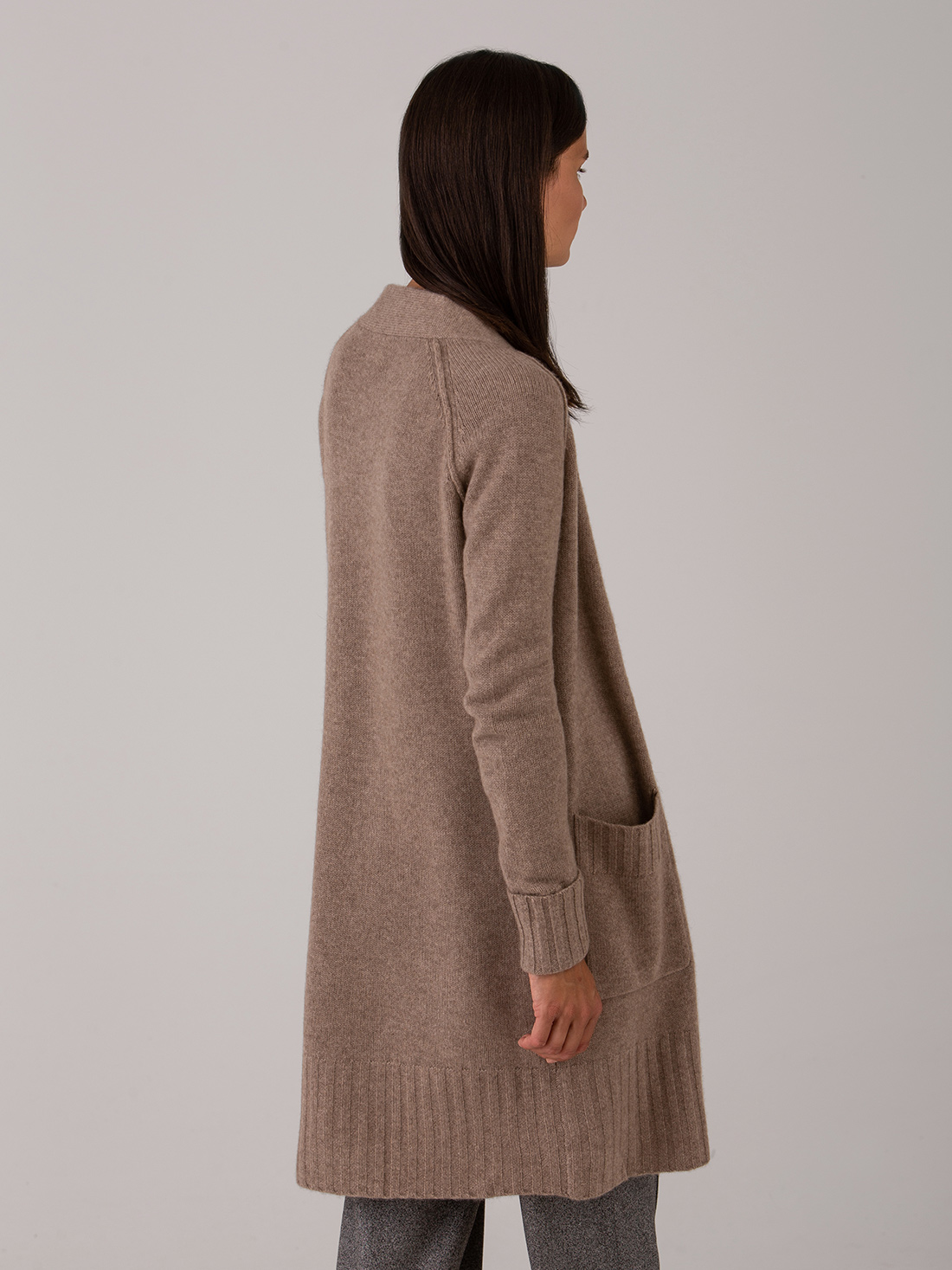 Detailansicht von Cardigan aus Cashmere von DANIELS