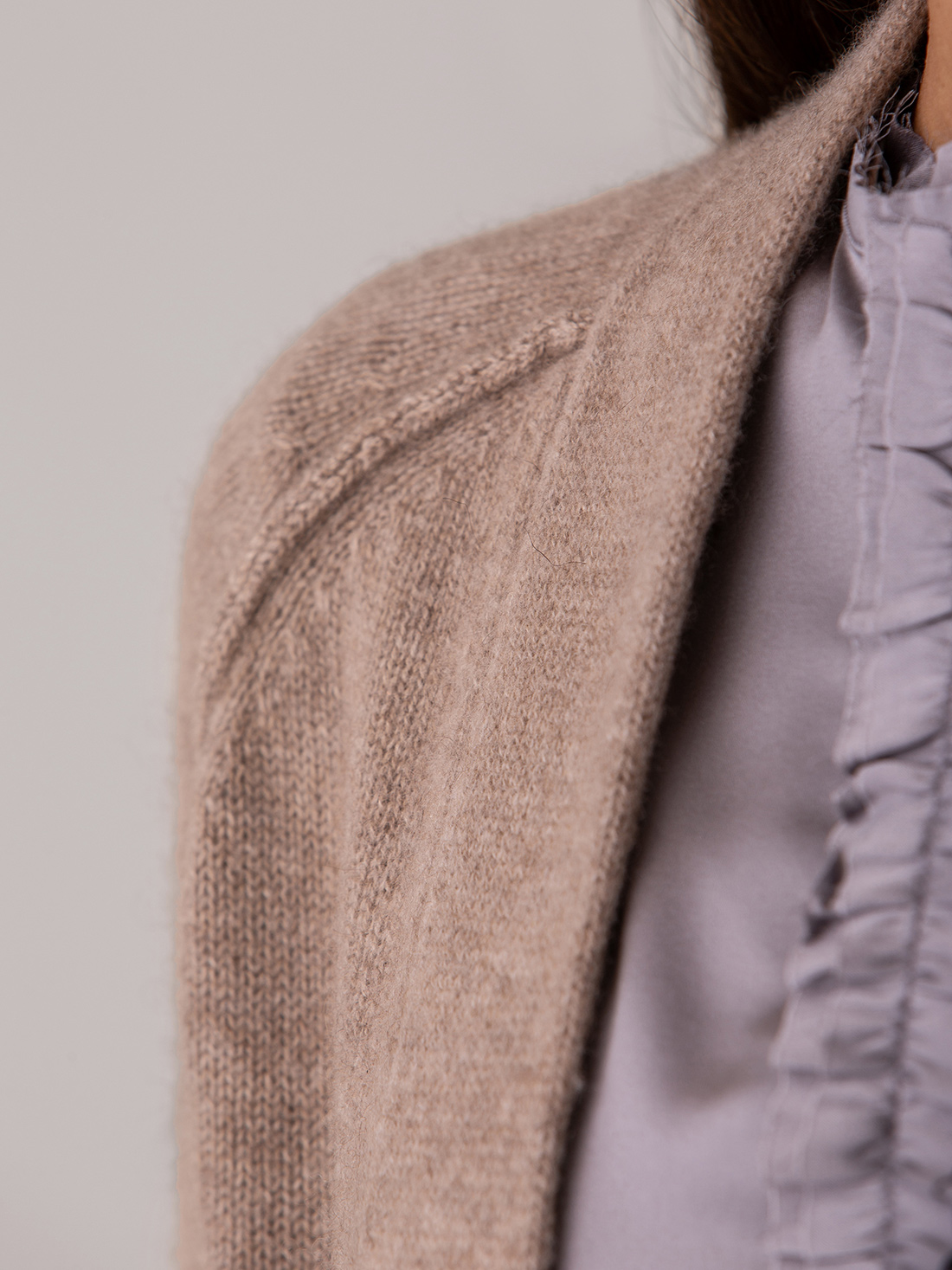 Detailansicht von Cardigan aus Cashmere von DANIELS
