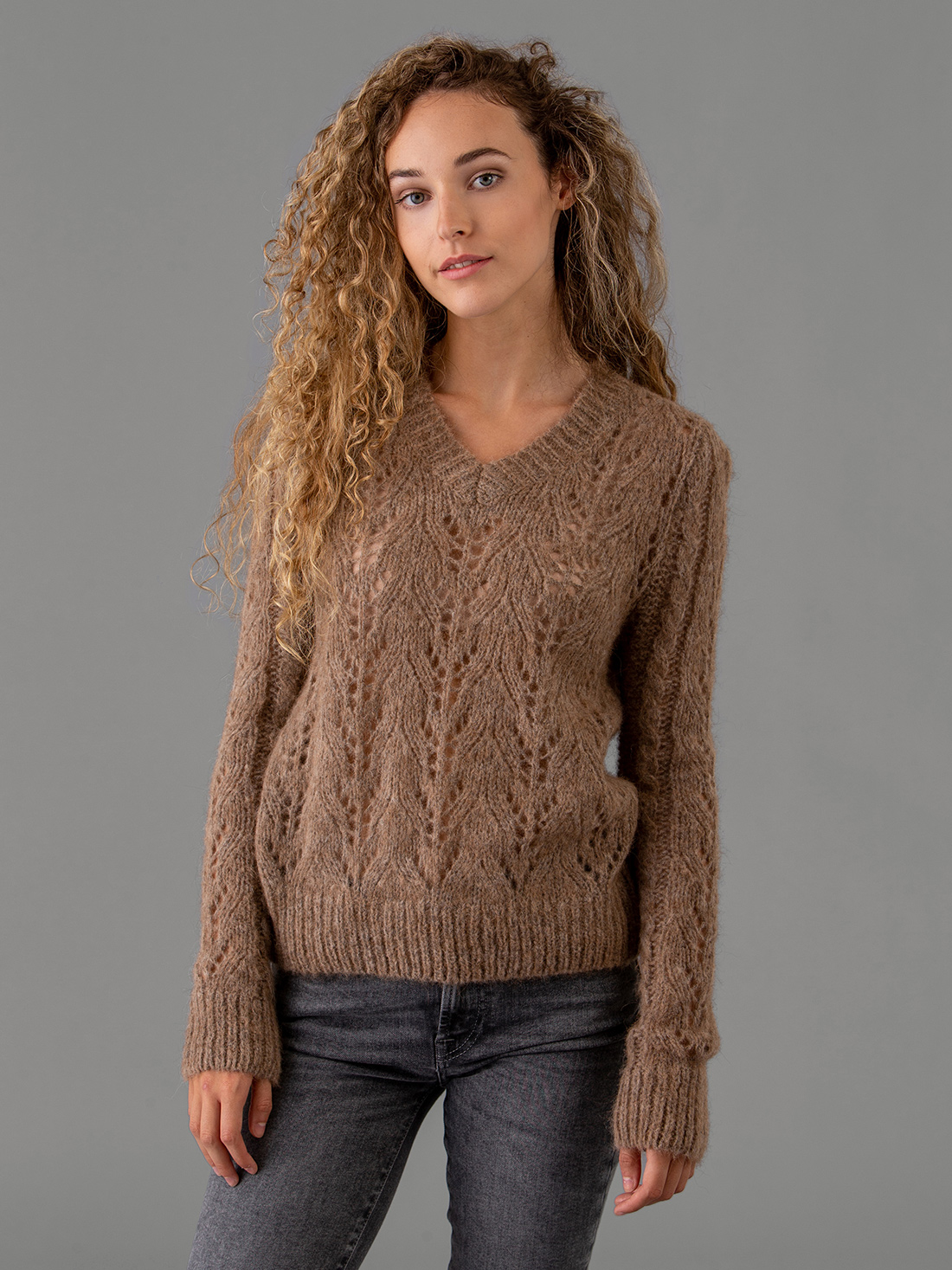 Detailansicht von Pullover mit Lochstrick von DANIELS