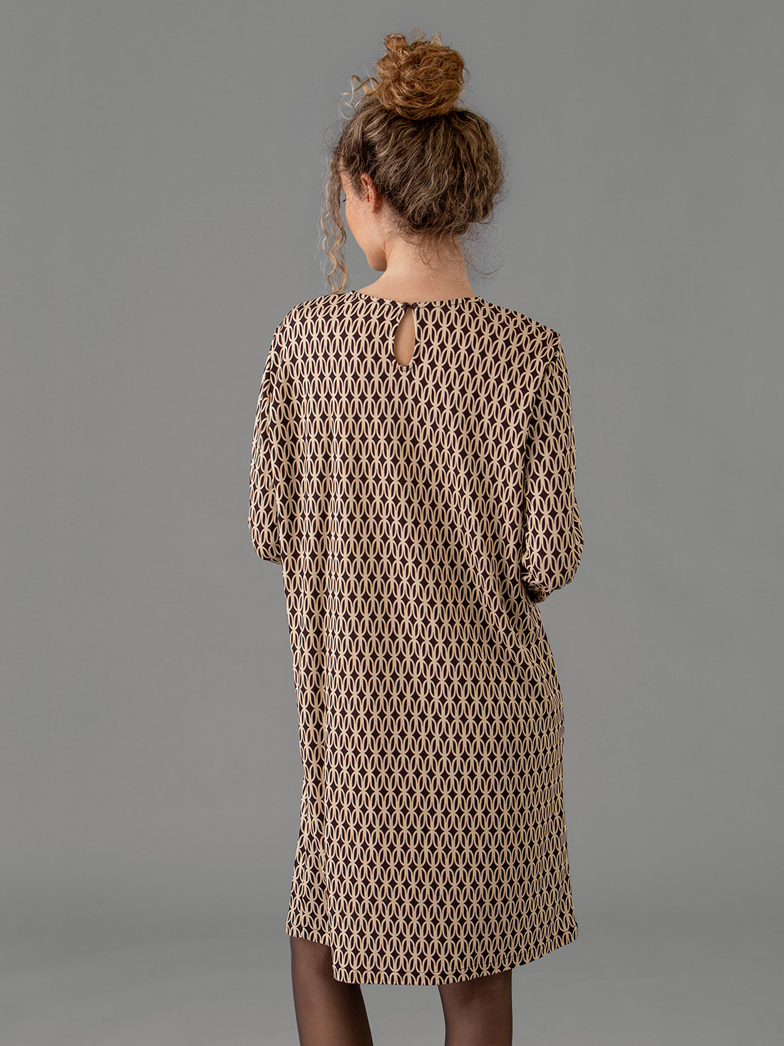 Detailansicht von Midi-Kleid von SIYU