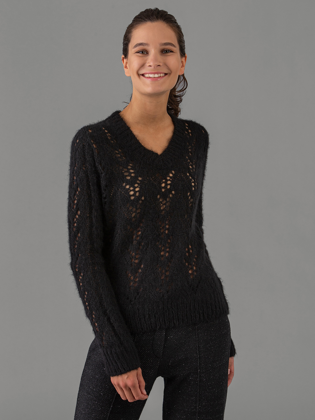 Detailansicht von Pullover mit Lochstrick von DANIELS