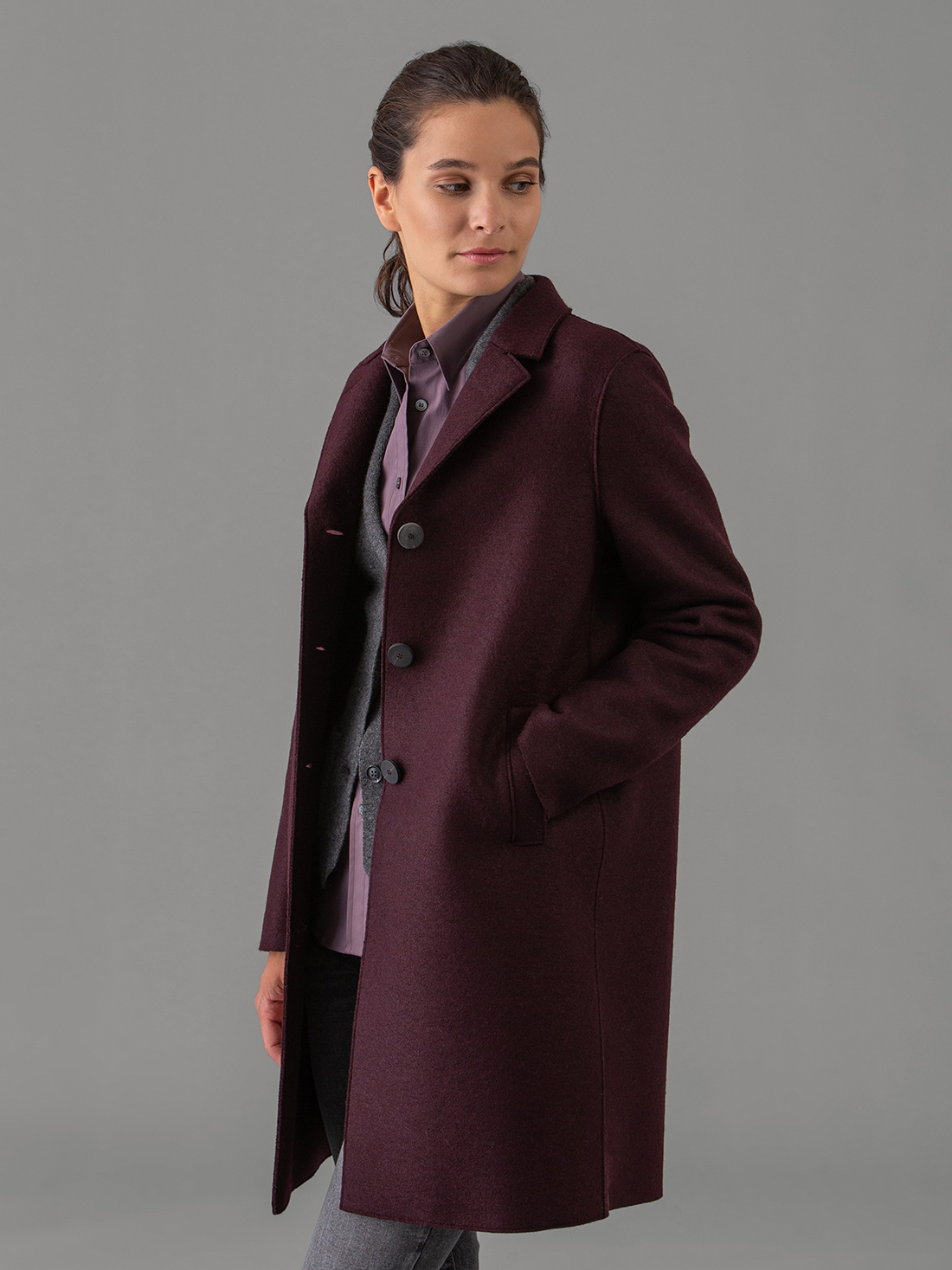 Detailansicht von Schurwollmantel von HARRIS WHARF LONDON