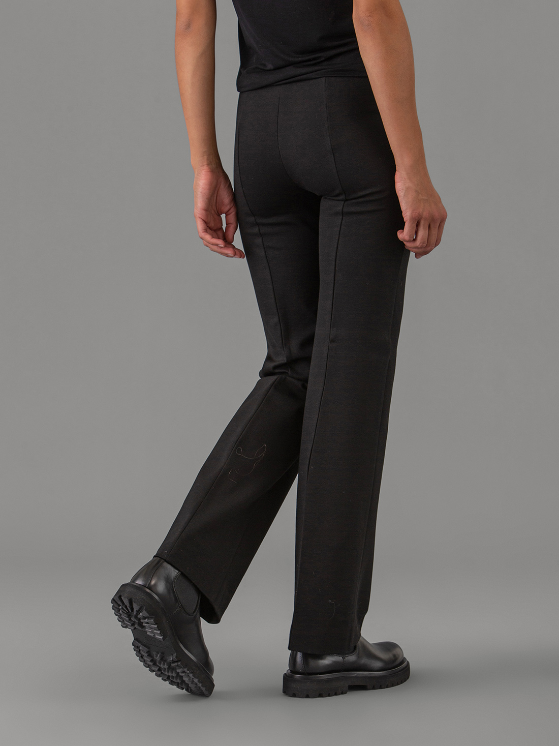 Detailansicht von Weite Hose von DRYKORN