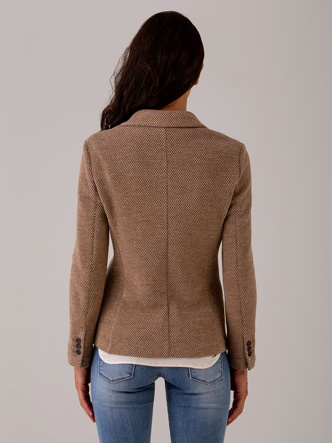 Detailansicht von Blazer aus Wolle von CIRCOLO