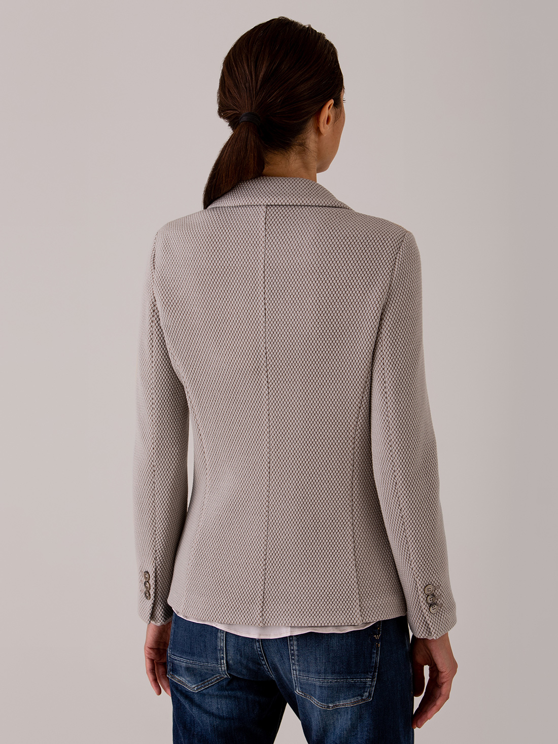 Detailansicht von Blazer aus Wolle von CIRCOLO