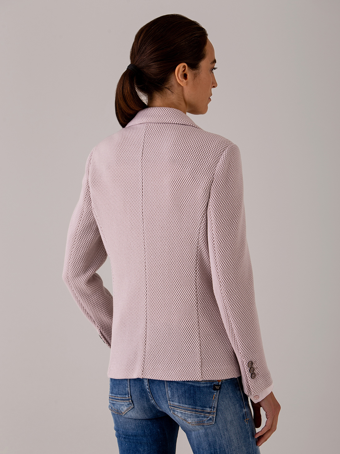 Detailansicht von Blazer aus Wolle von CIRCOLO