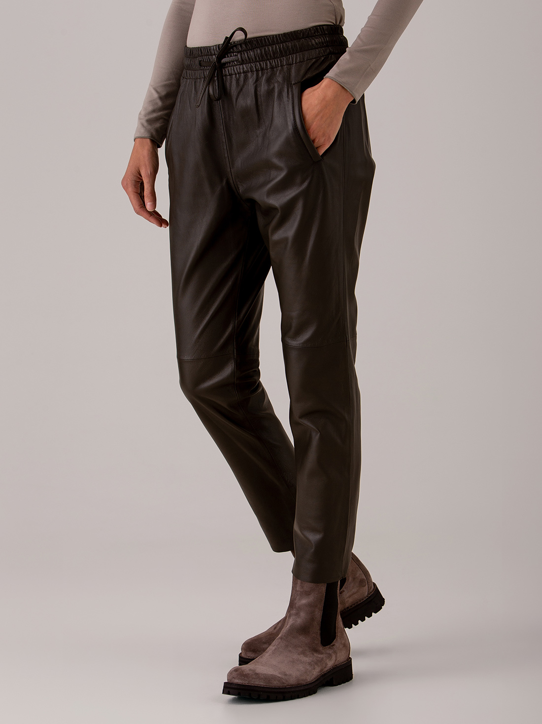 Detailansicht von Nappa-Lederhose von OAKWOOD