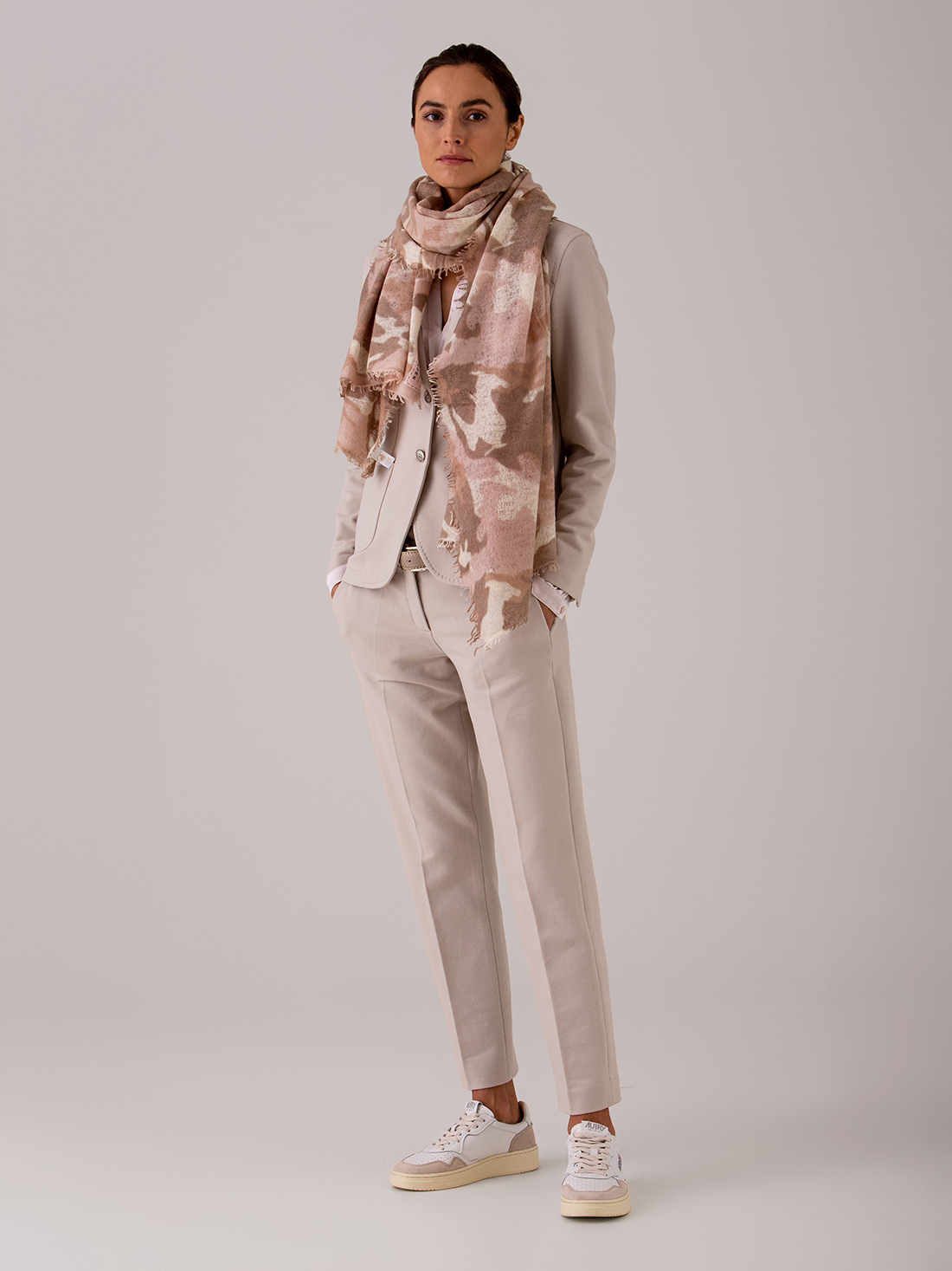 Detailansicht von Schal aus Cashmere von PUR SCHOEN