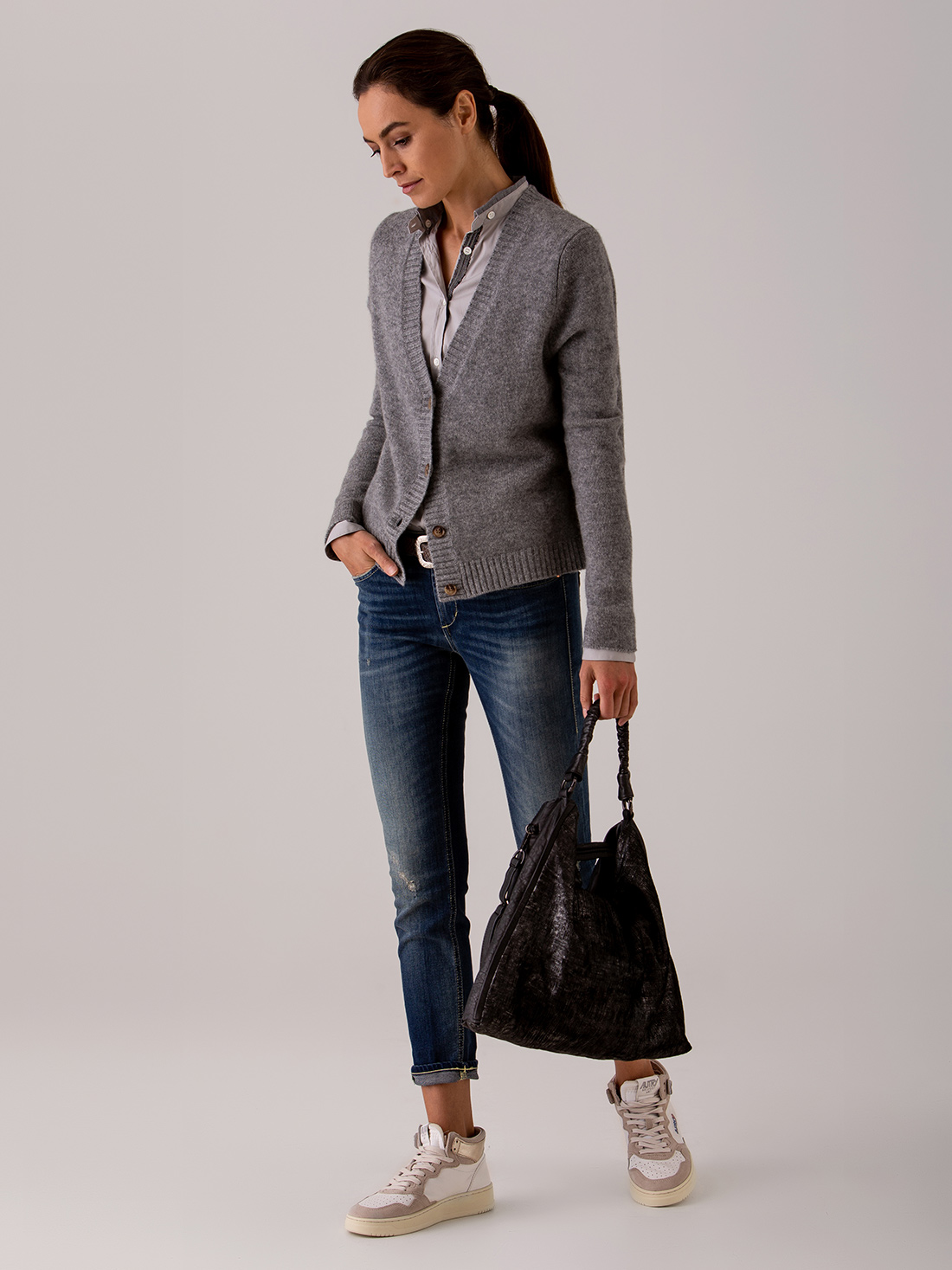 Detailansicht von Strickjacke aus Cashmere von DANIELS