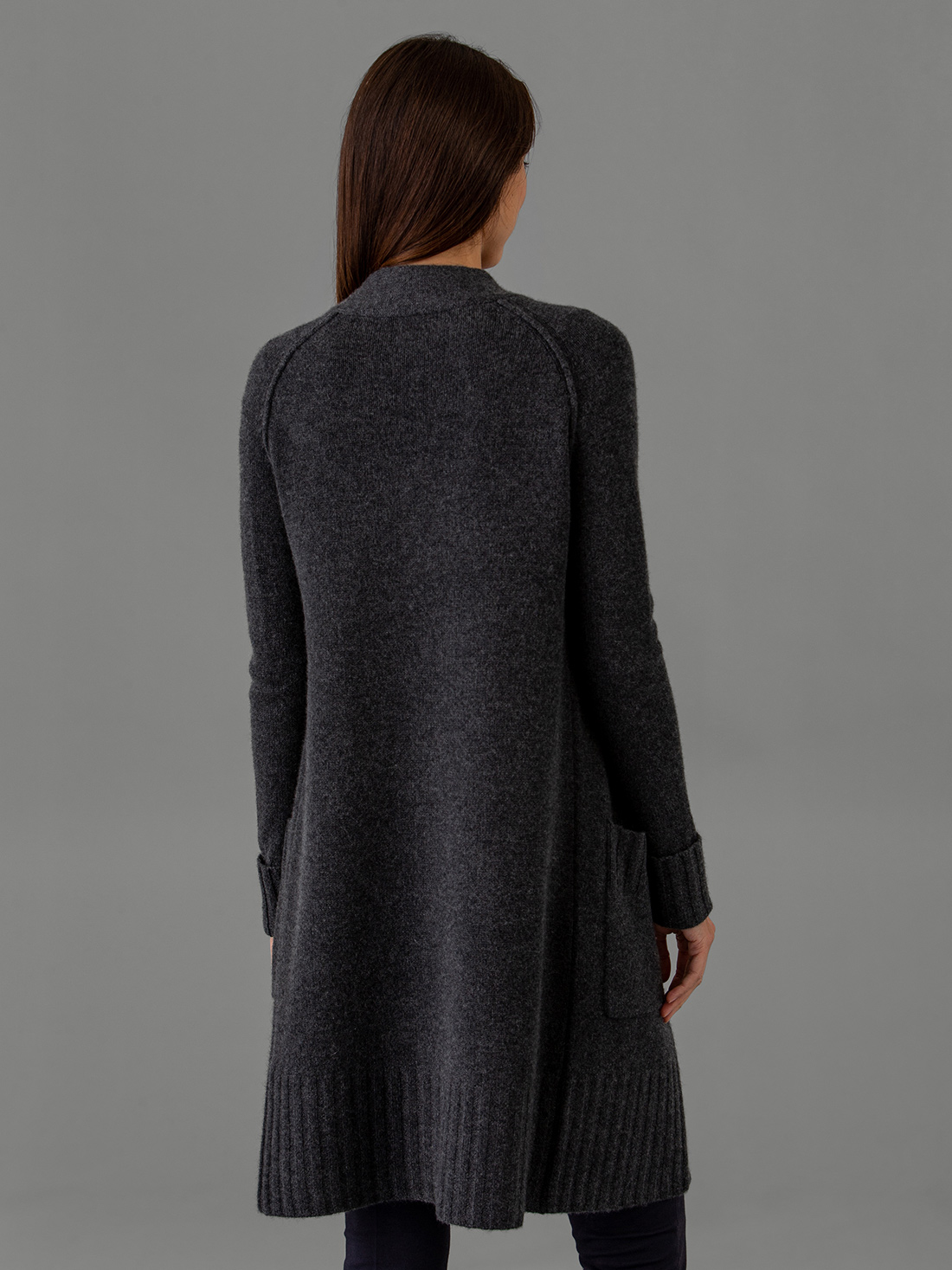 Detailansicht von Cardigan aus Cashmere von DANIELS