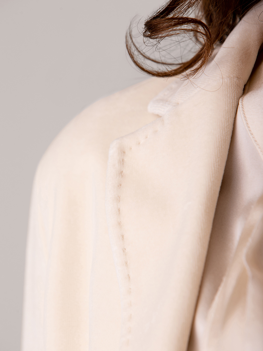 Detailansicht von Samtblazer aus Baumwolle von CIRCOLO