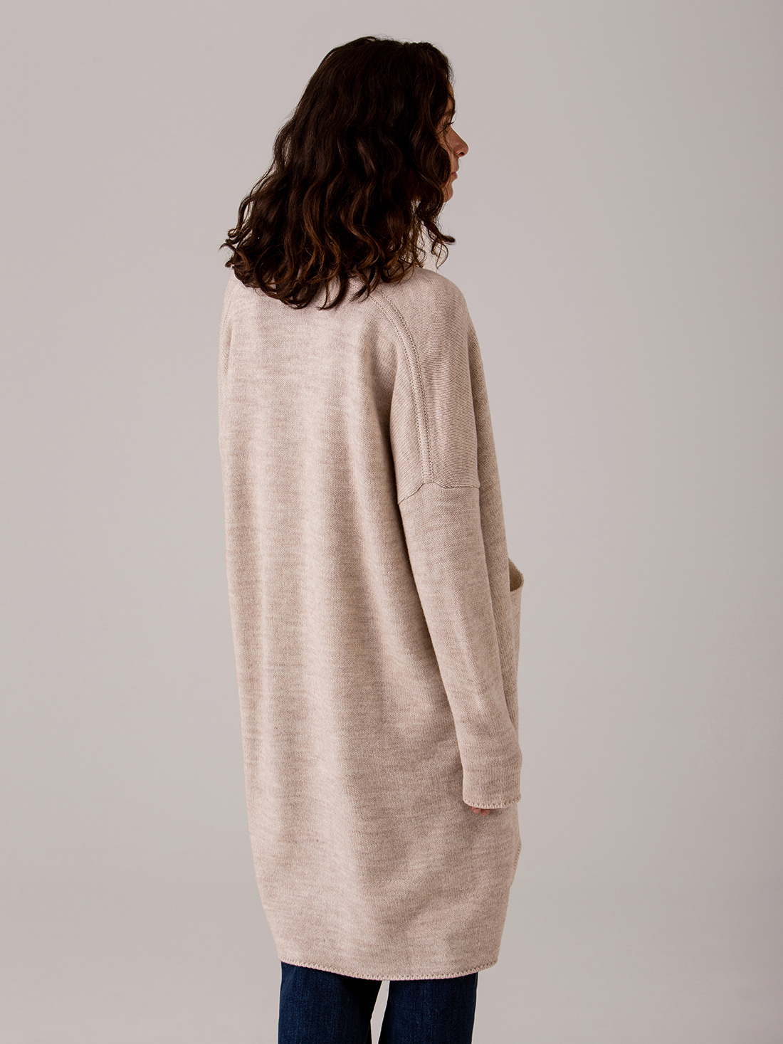 Detailansicht von Cardigan von SIBIN LINNEBJERG