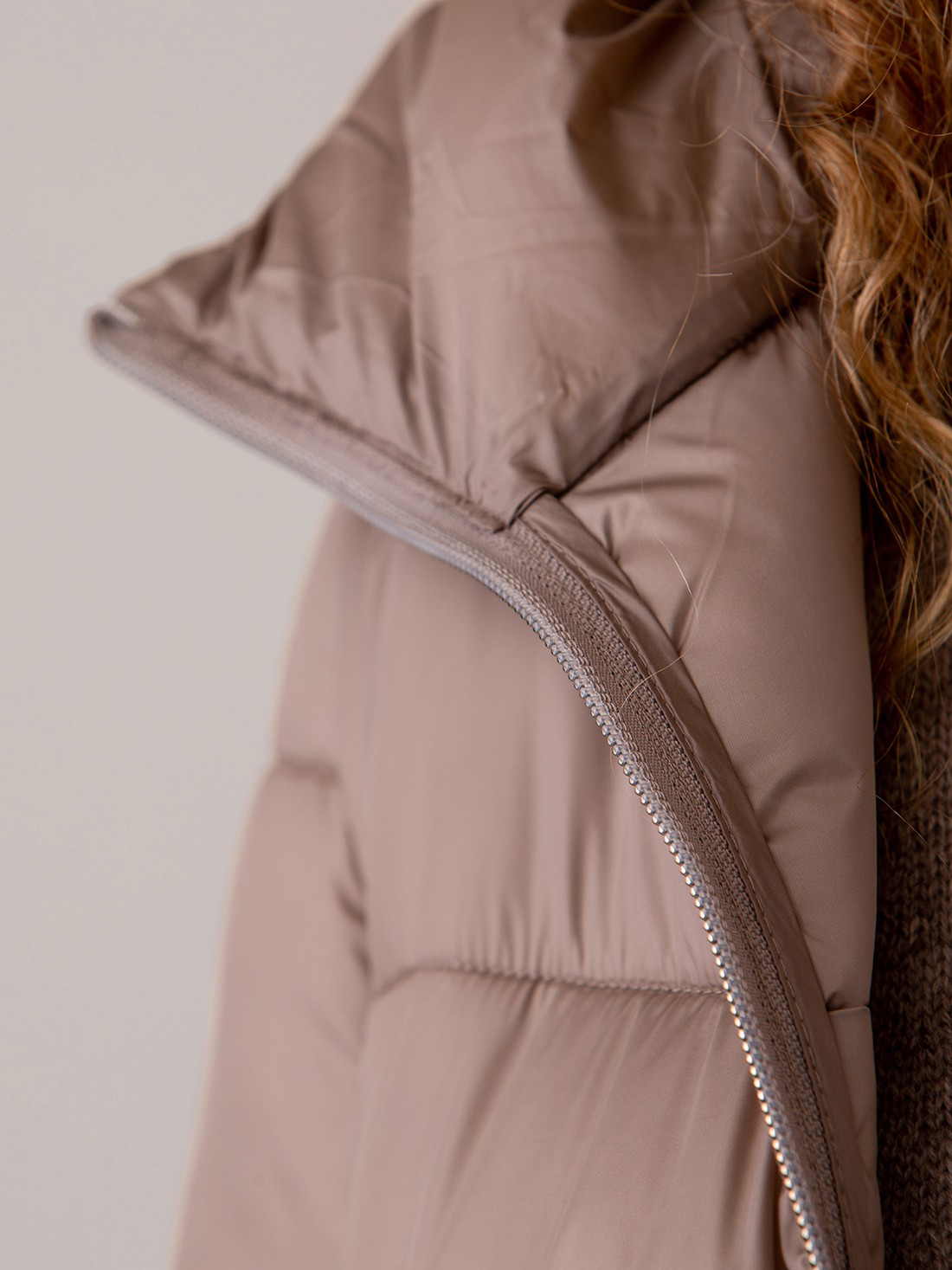 Detailansicht von Steppmantel von SAVE THE DUCK