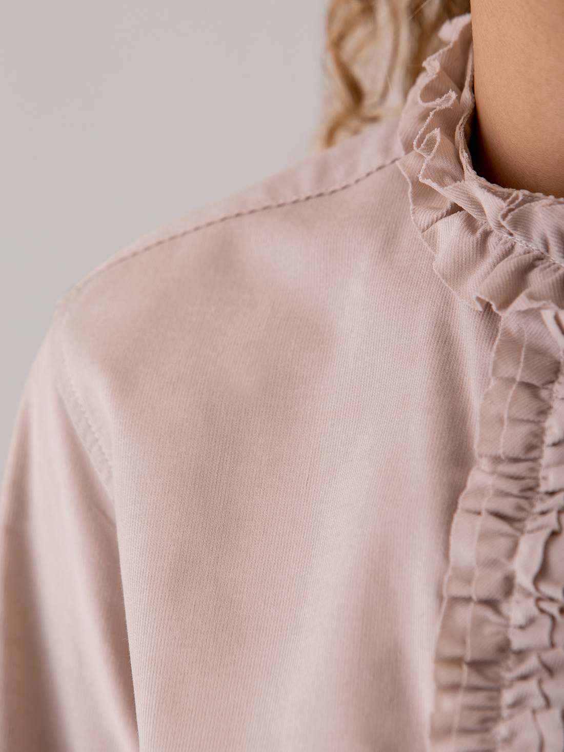 Detailansicht von Cordbluse von AGLINI