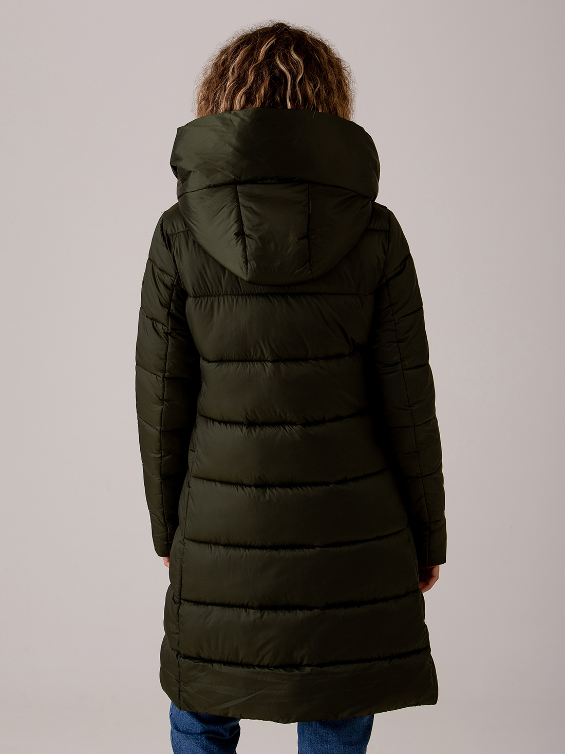 Detailansicht von Steppmantel von SAVE THE DUCK