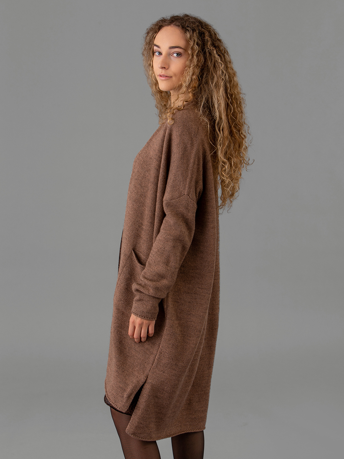 Detailansicht von Cardigan von SIBIN LINNEBJERG