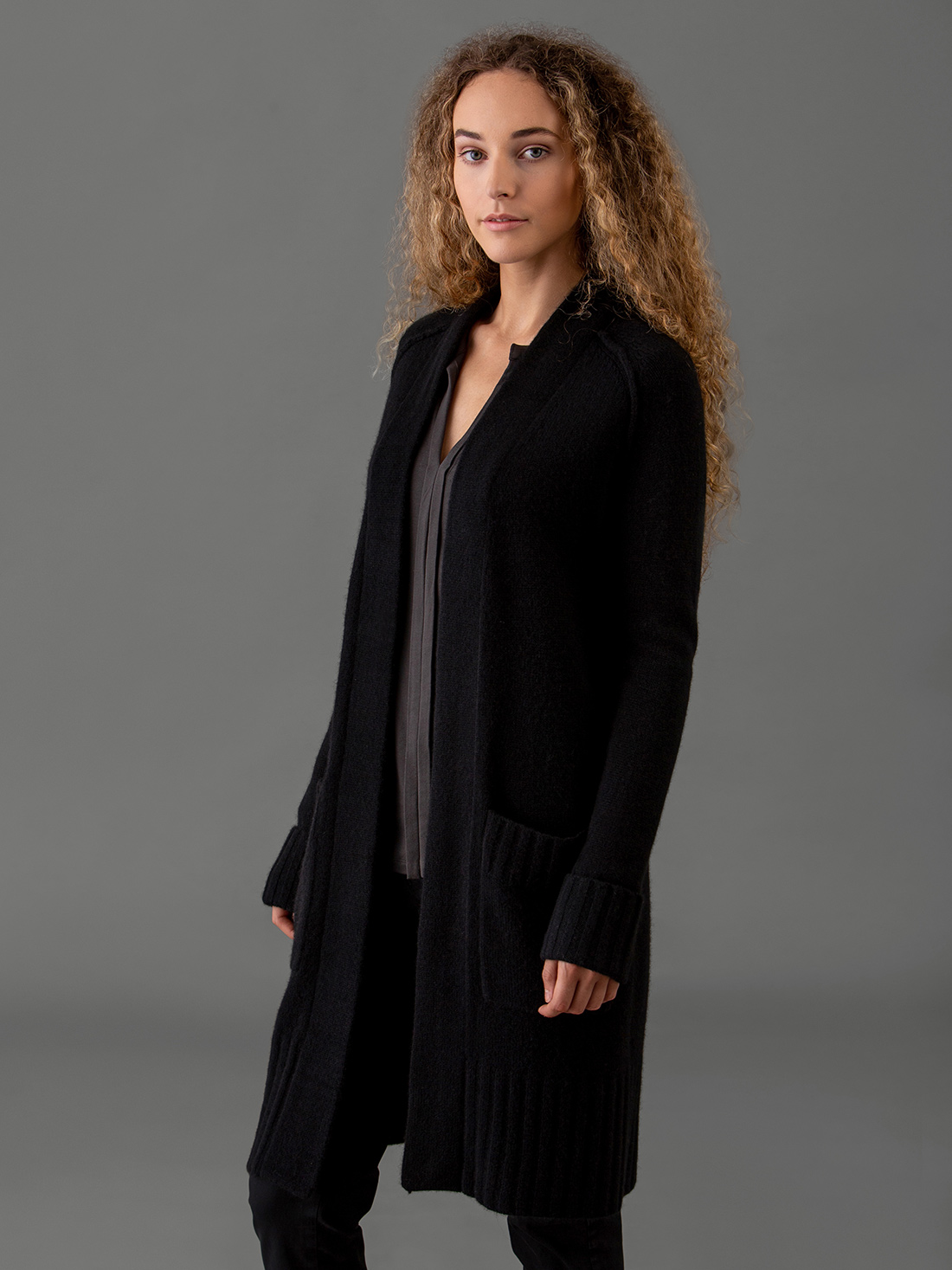 Detailansicht von Cardigan aus Cashmere von DANIELS