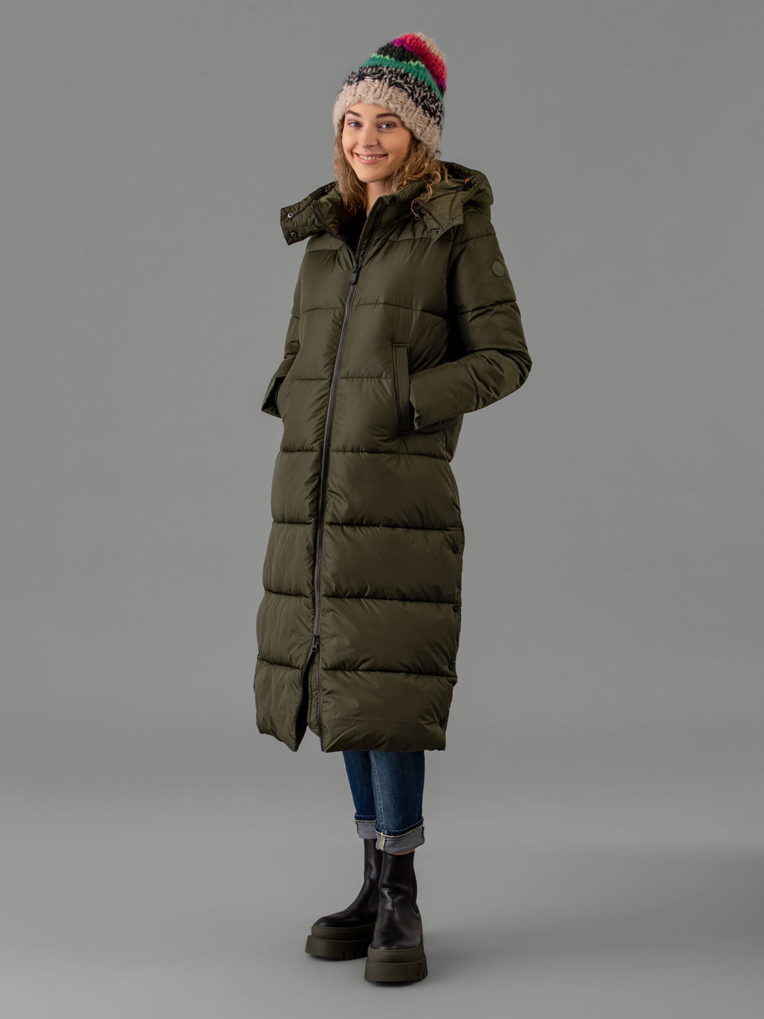 Detailansicht von Steppmantel von SAVE THE DUCK