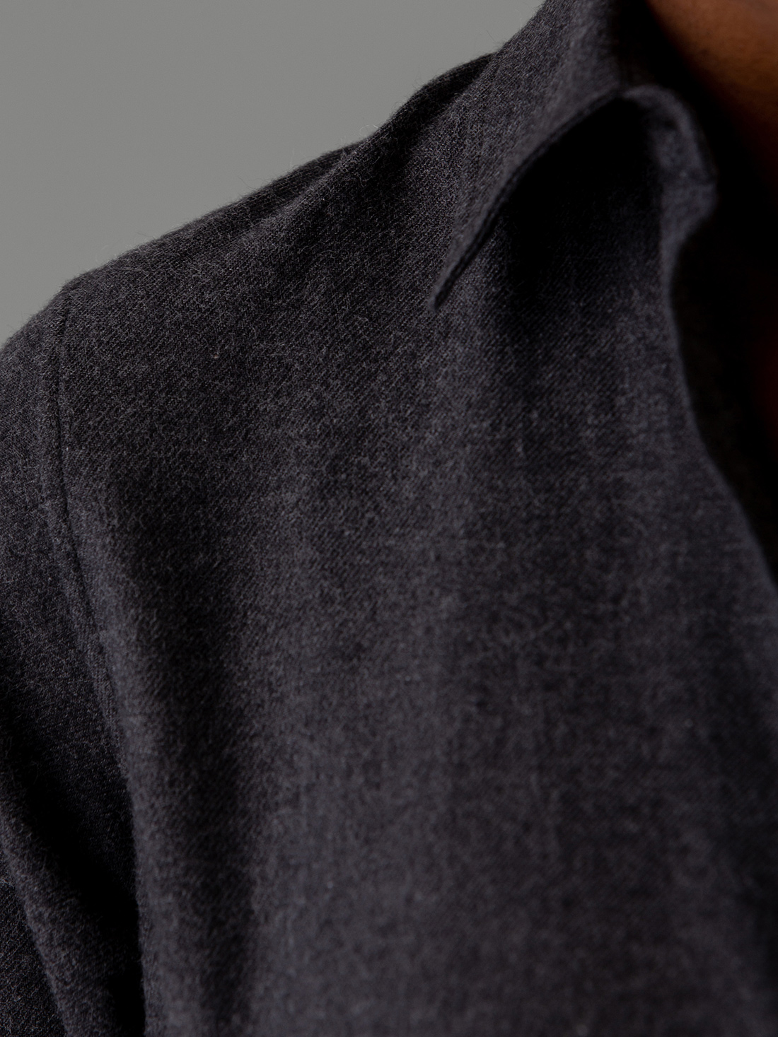 Detailansicht von Kurzes Hemdblusenkleid aus Baumwolle von LIS LAREIDA