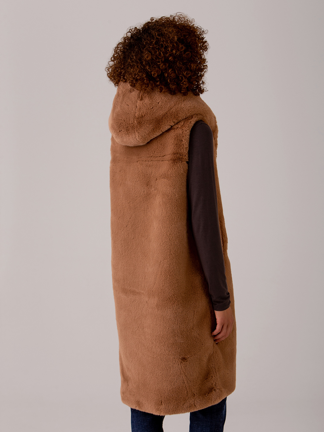 Detailansicht von Kunstfellweste von BOMBOOGIE