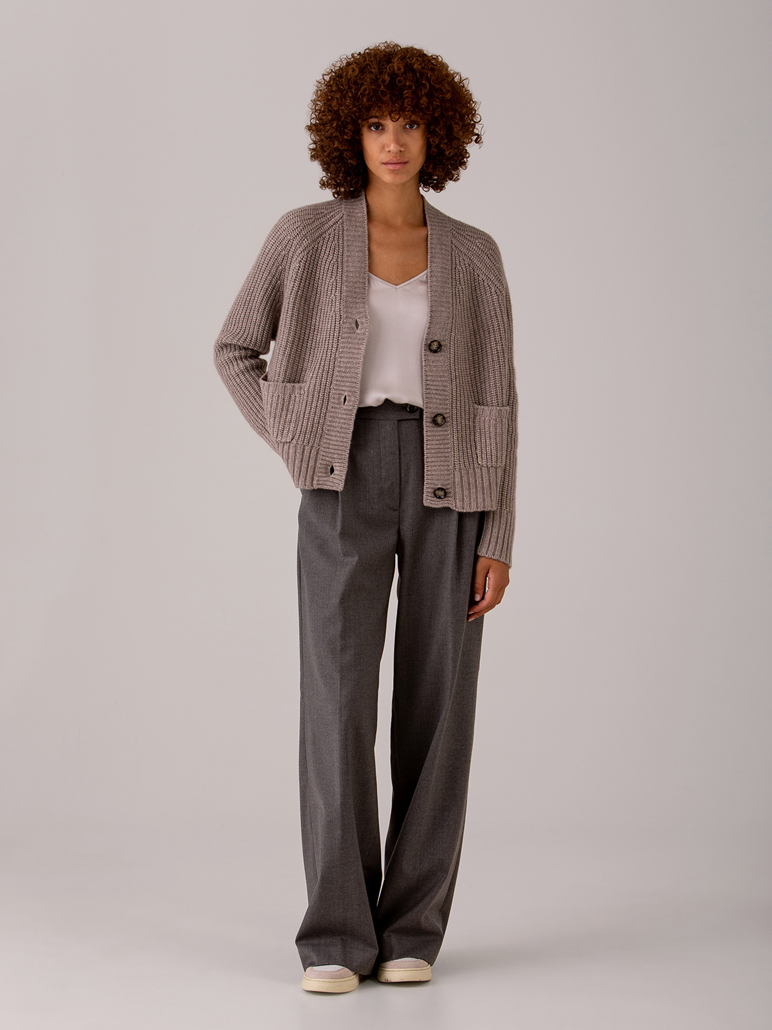 Detailansicht von Weite Hose mit Bundfalte von NINE IN THE MORNING