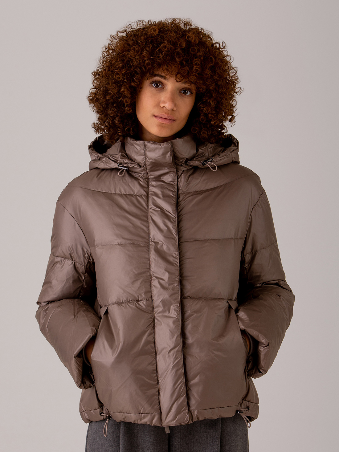 Detailansicht von Daunenjacke von LIS LAREIDA