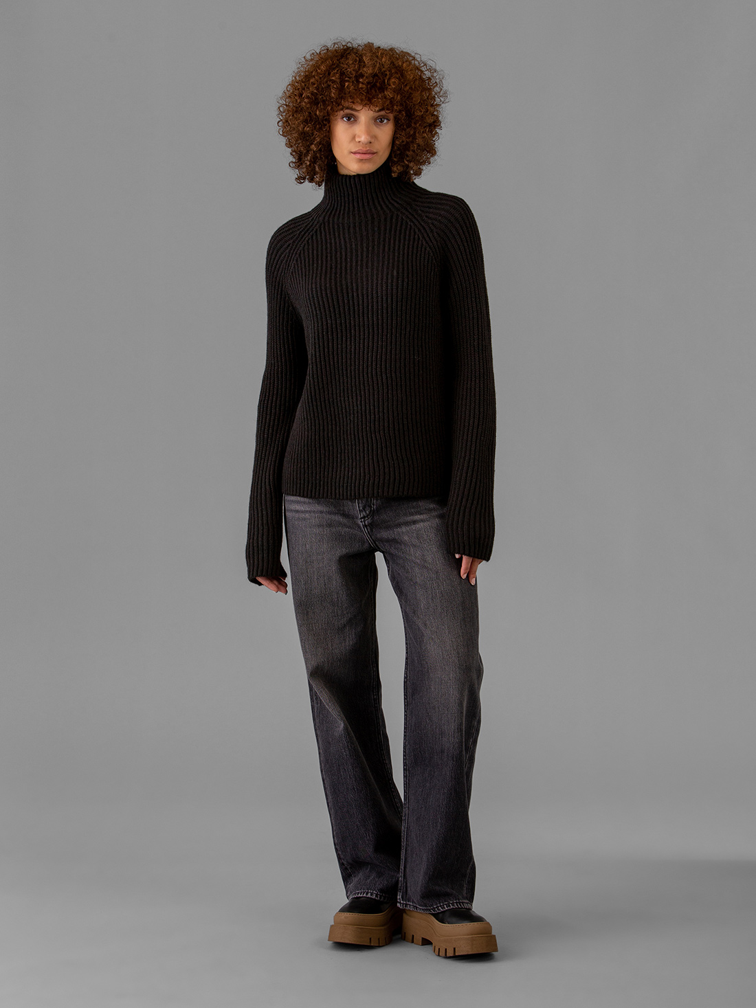 Detailansicht von Turtle-Neck Pullover von DRYKORN
