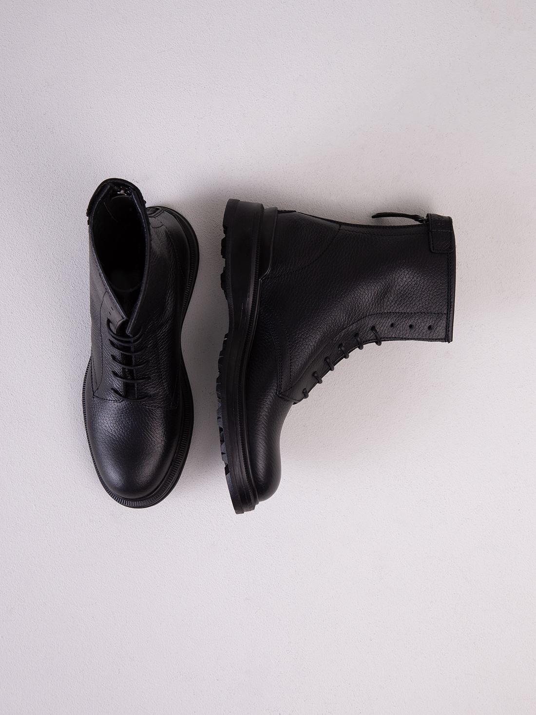 Detailansicht von Chunky-Boots aus Leder von WOOLRICH