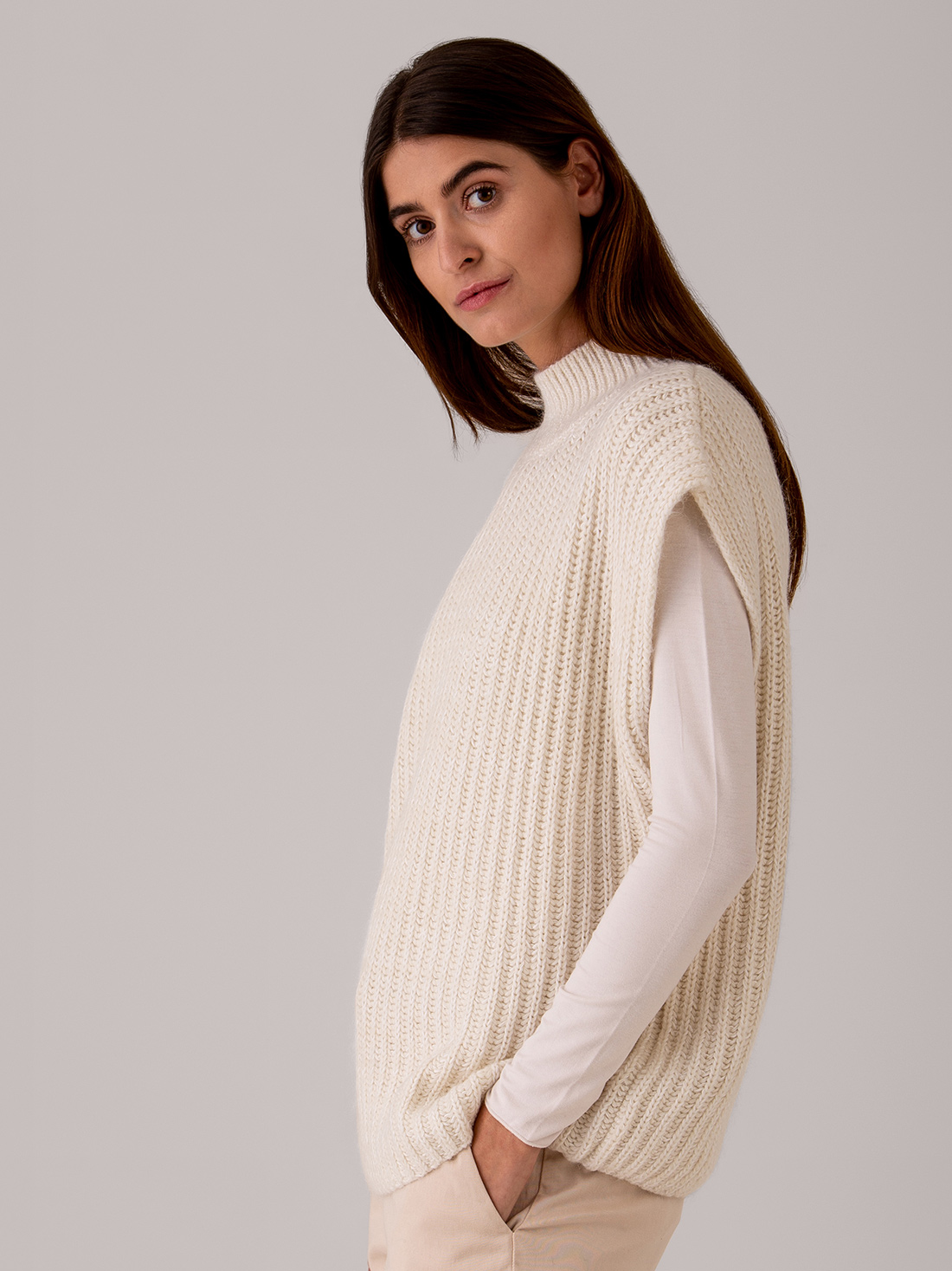 Detailansicht von Pullunder von DES PETITS HAUTS