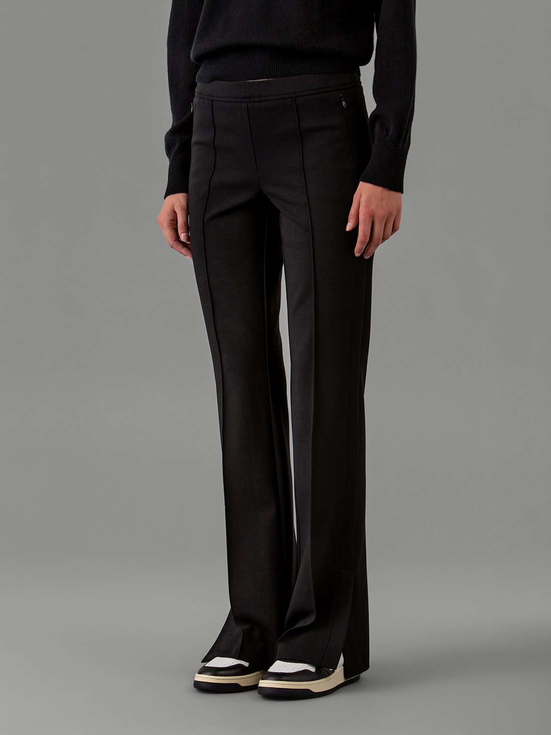 Detailansicht von Bootcut Hose von CAMBIO